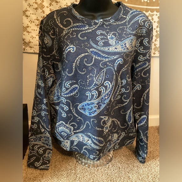 H&M Blue Paisley Pullover Sweatshirt. Size Small. NWOT - Picture 6 of 6